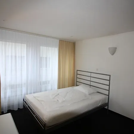 Апарт-готель Primestay Apartmenthaus Altstetten *