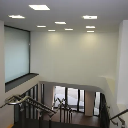 Primestay Apartmenthaus Altstetten Apart Otel Zürih
