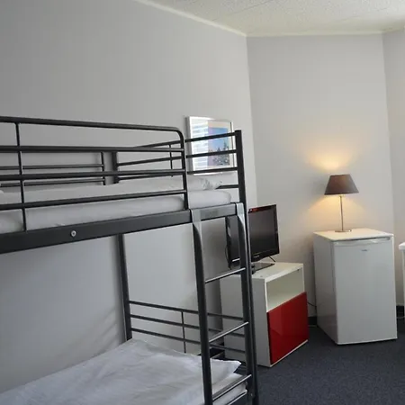 Primestay Apartmenthaus Altstetten * Zürih